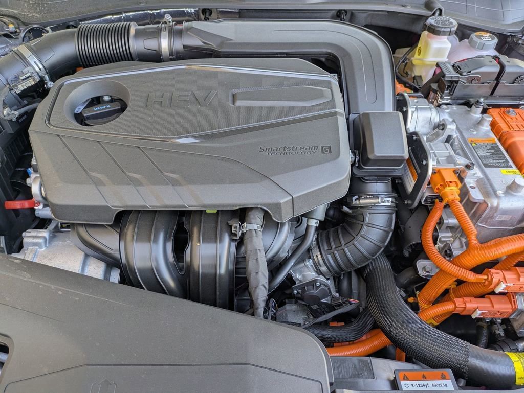 New 2025 Hyundai Sonata Limited image 13