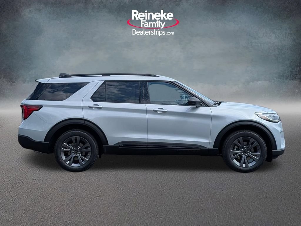 New 2026 Ford Explorer Active w/ Active Comfort Package AWD/4WD image 4