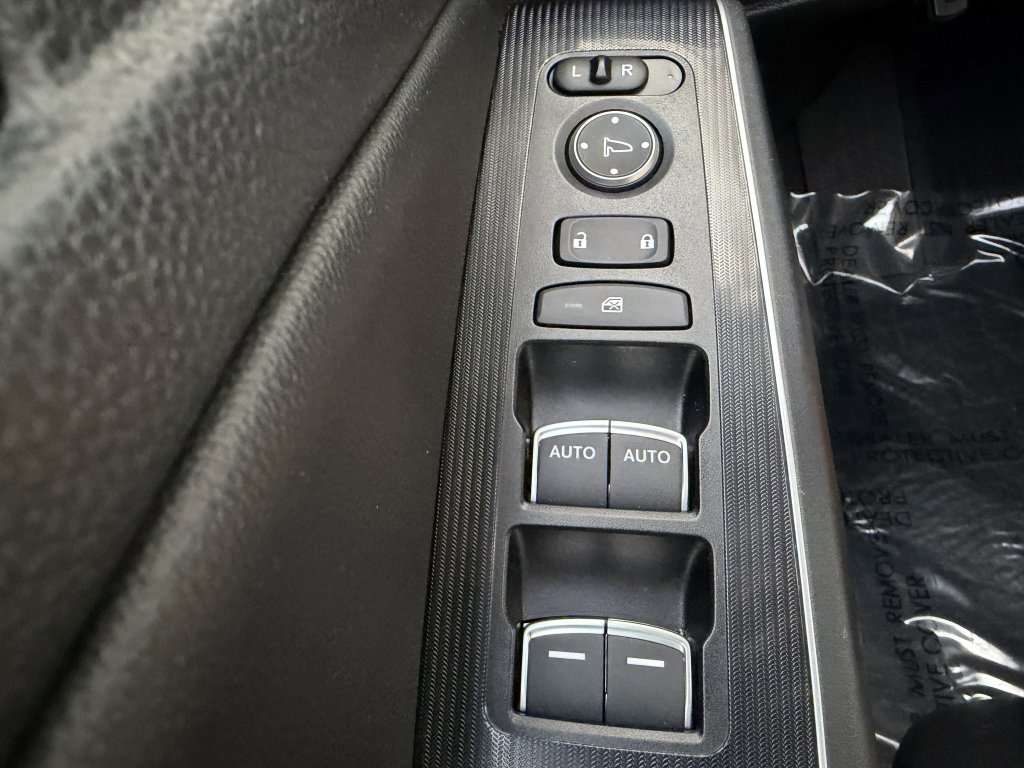 Used 2023 Honda Civic Touring image 27