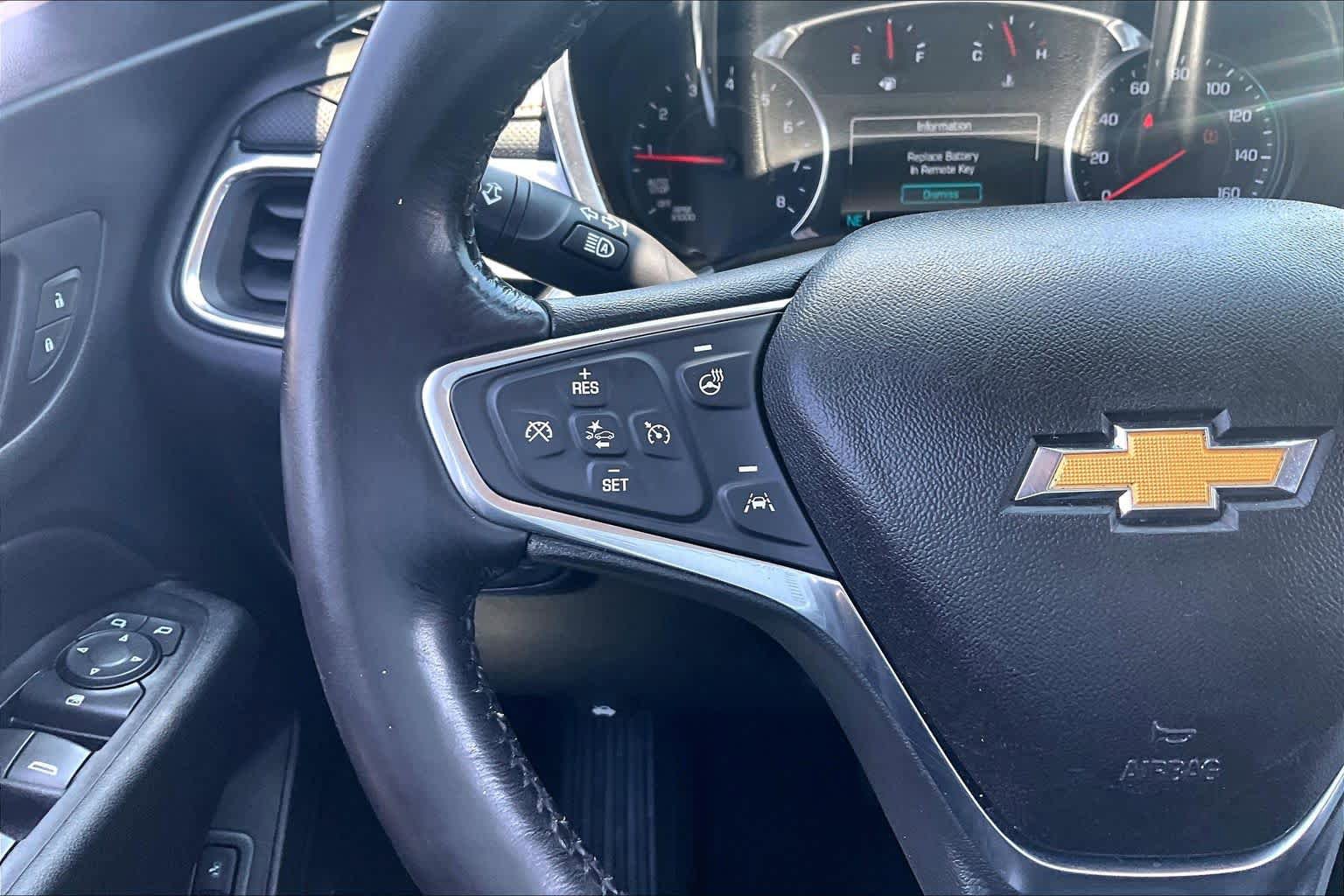 Used 2018 Chevrolet Equinox Premier AWD/4WD image 24