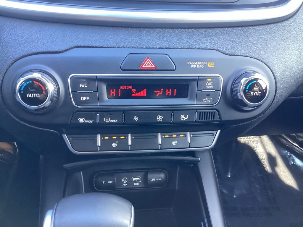 Used 2020 Kia Sorento S image 22
