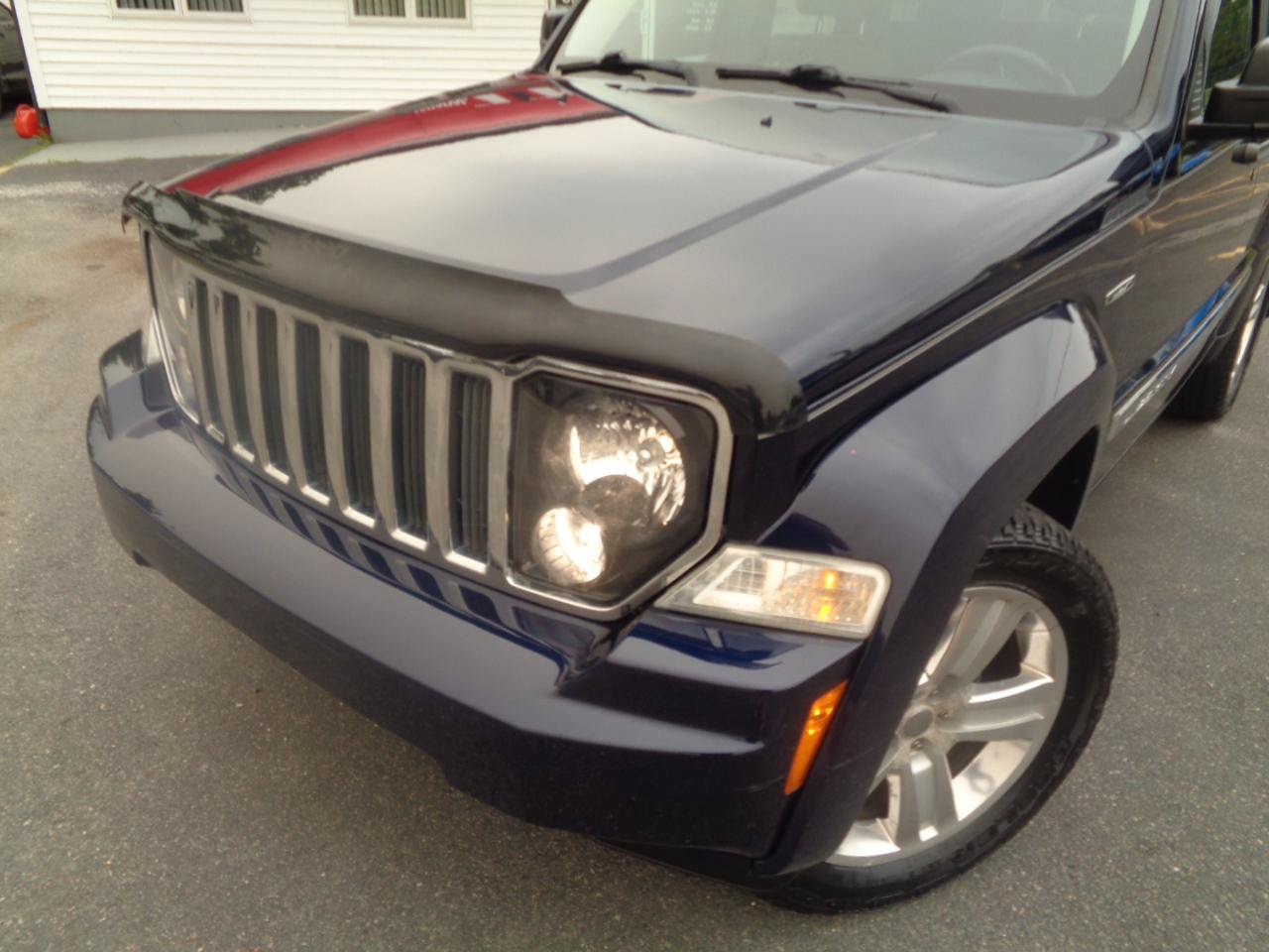 Used 2012 Jeep Liberty Limited Jet w/ Comfort/Convenience Group AWD/4WD image 21