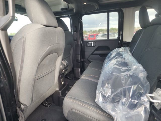 Used 2025 Jeep Wrangler Sahara 4xe w/ Safety Group image 15