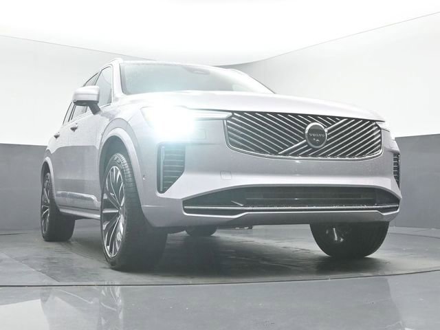 New 2026 Volvo XC90 B6 Plus w/ Protection Package Premier image 39