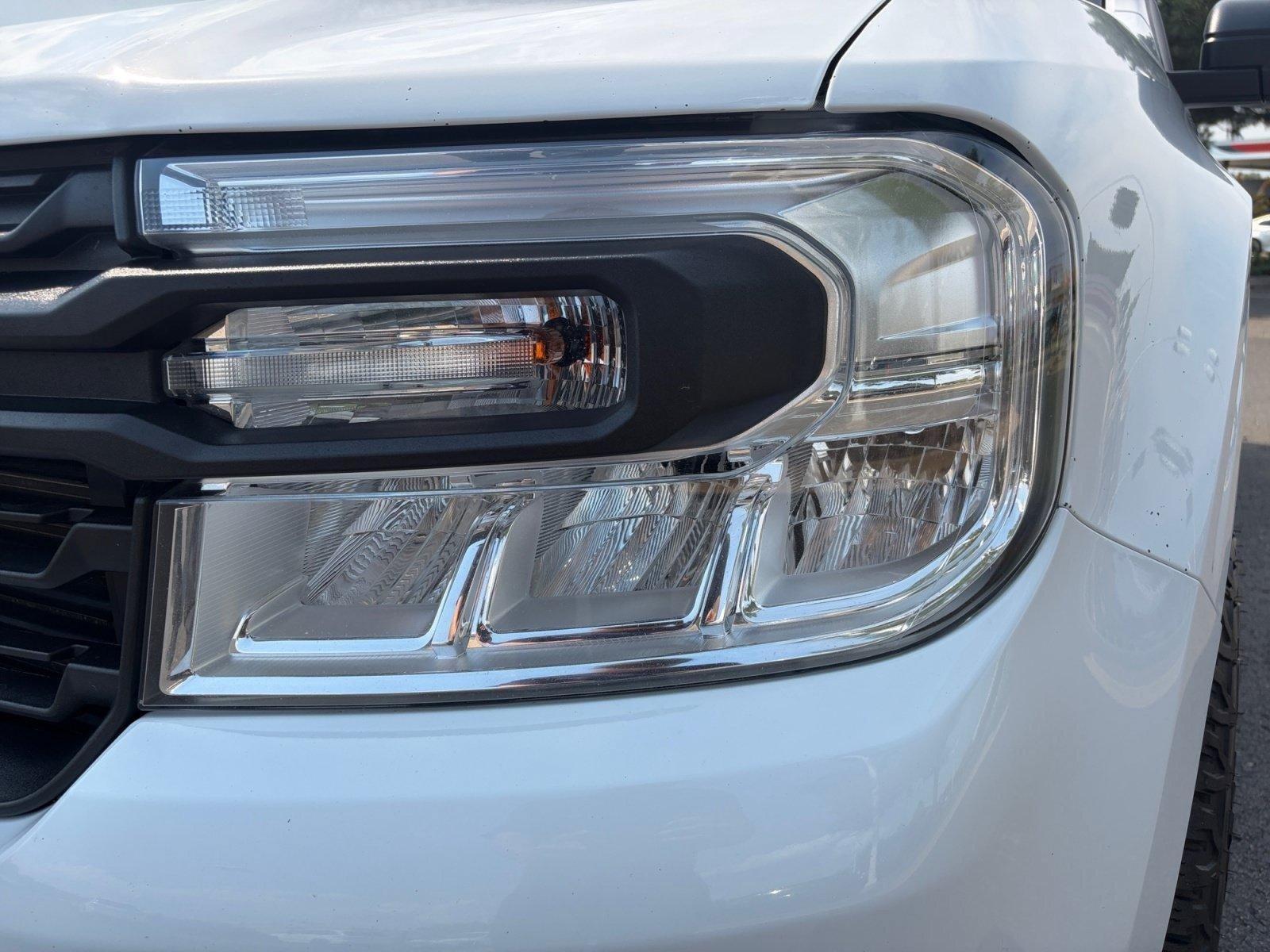 Used 2023 Ford Maverick XL FWD image 9