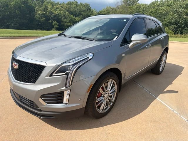 Certified 2025 Cadillac XT5 Sportv w/ Technology Package AWD/4WD image 1
