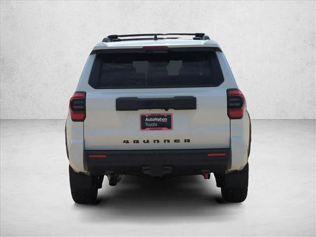 New 2026 Toyota 4Runner SR5 AWD/4WD image 8