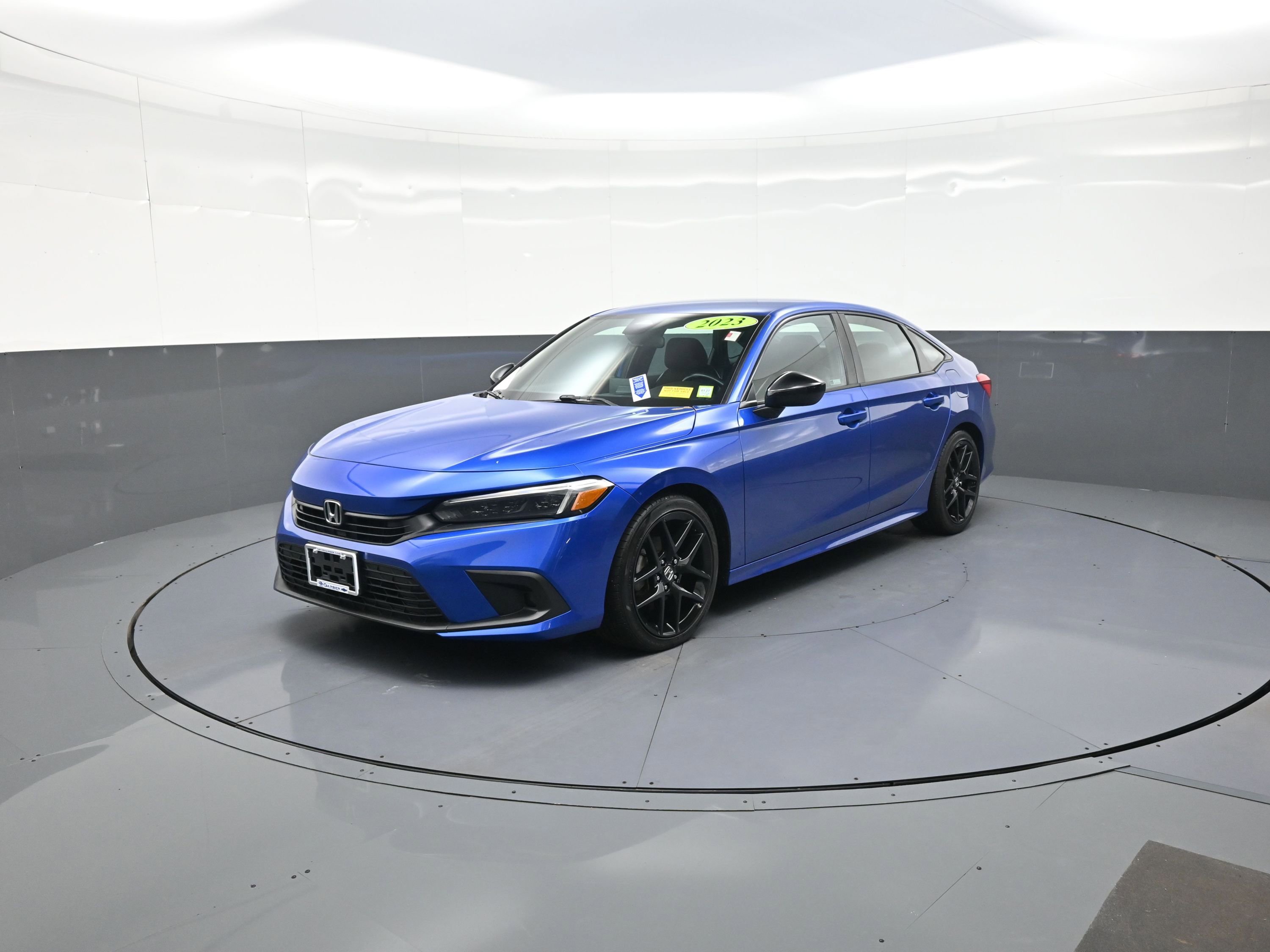 Used 2023 Honda Civic Sport image 7