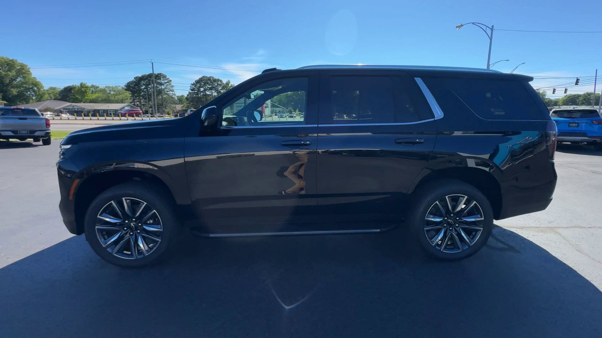 New 2026 Chevrolet Tahoe LS w/ LS Custom Edition RWD image 5