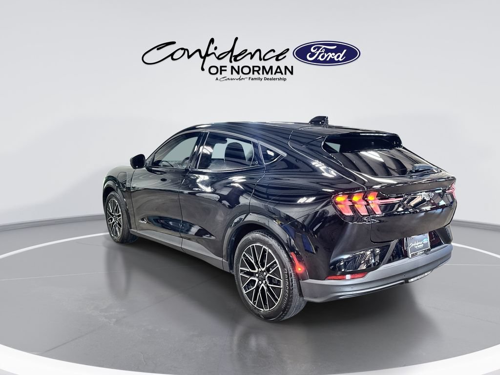 Used 2025 Ford Mustang Mach-E Premium RWD image 6