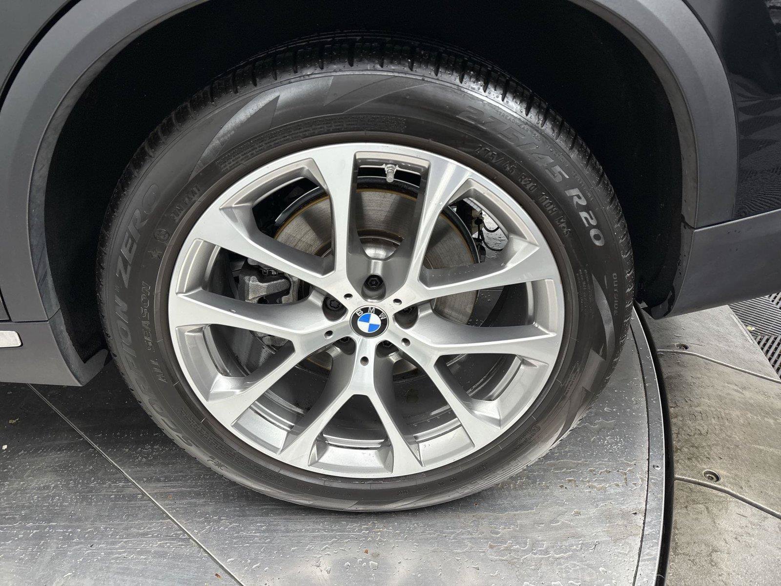 Used 2024 BMW X5 xDrive40i w/ Premium Package AWD/4WD image 27