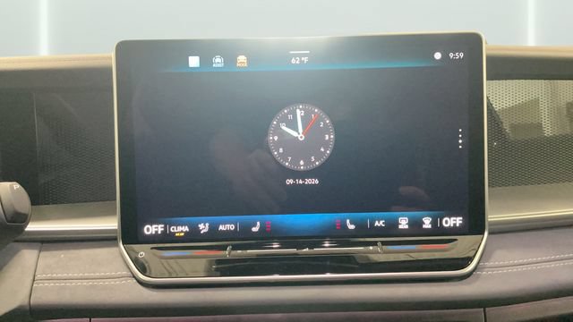 New 2026 Volkswagen Tiguan SE R-Line AWD/4WD image 12