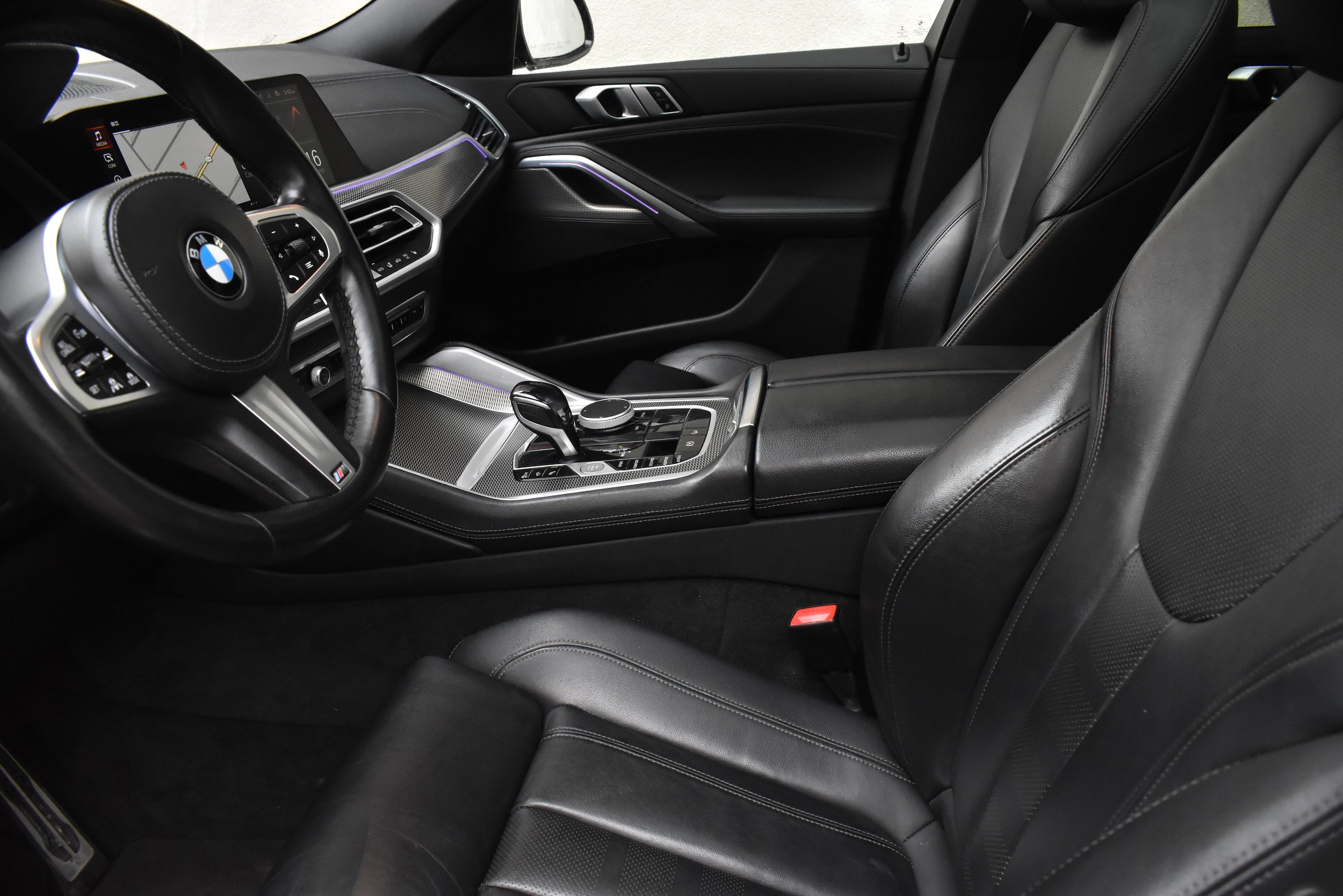 Used 2021 BMW X6 xDrive40i w/ M Sport Package image 20