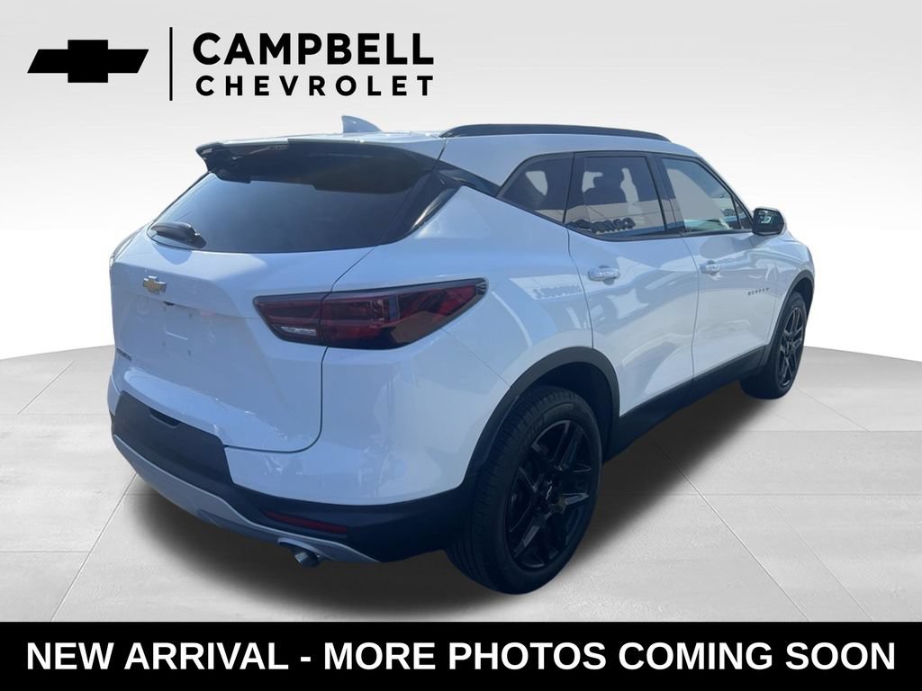 Used 2023 Chevrolet Blazer LT w/ Convenience Package FWD image 5