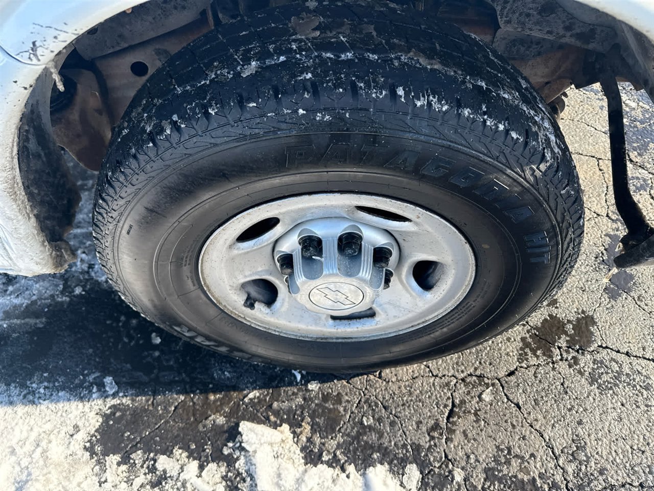 Used 2016 Chevrolet Express 2500 image 10