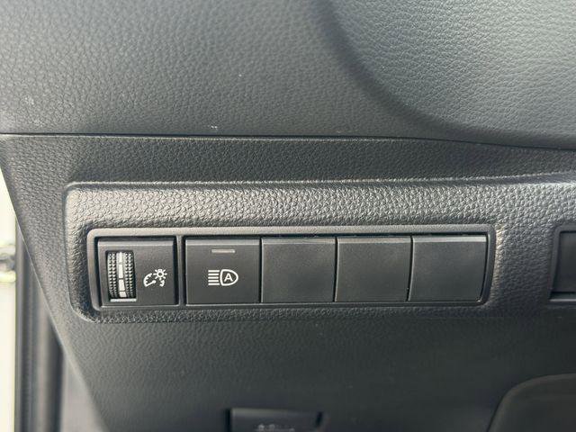 Certified 2025 Toyota Corolla XLE image 19