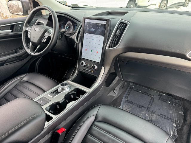 Used 2023 Ford Edge SEL w/ Convenience Package image 19
