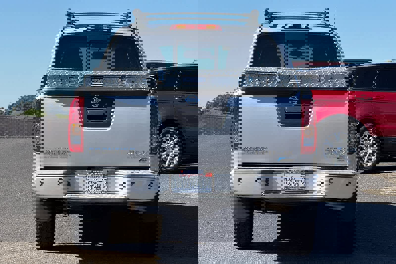 Used 2017 Nissan Frontier PRO-4X w/ Pro-4x Luxury Package image 4