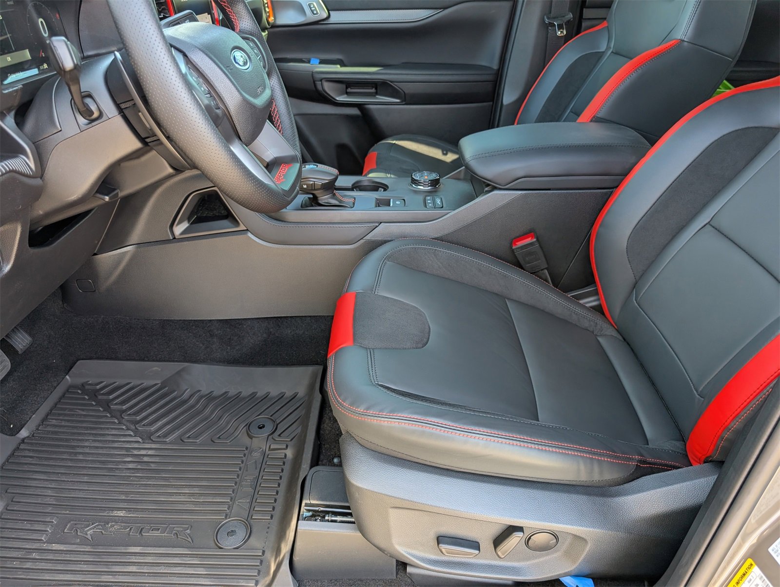 New 2025 Ford Ranger Raptor image 15