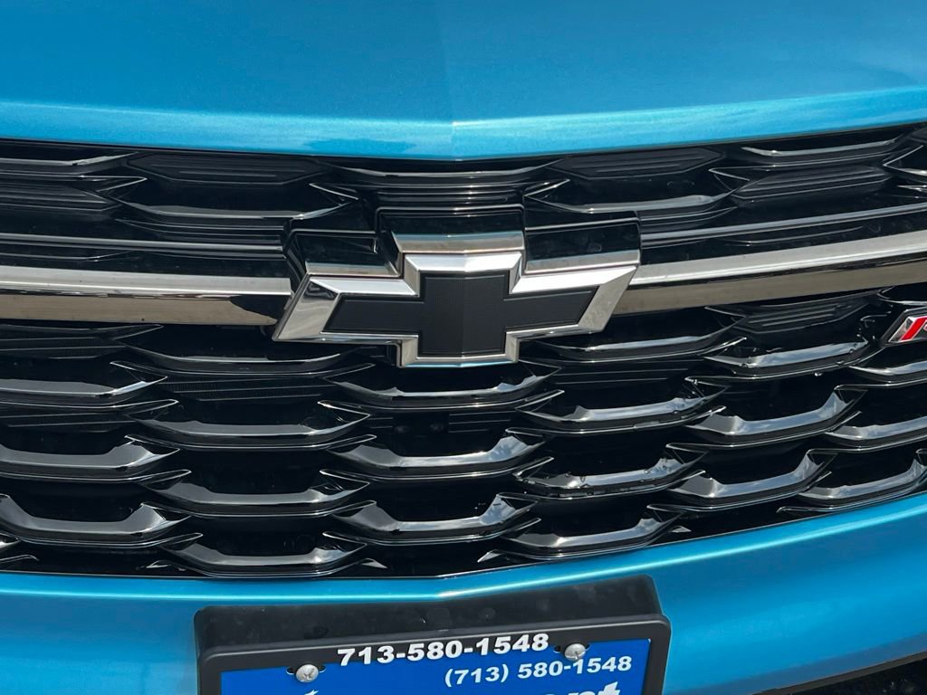 New 2026 Chevrolet Trax RS w/ Sunroof Package image 7