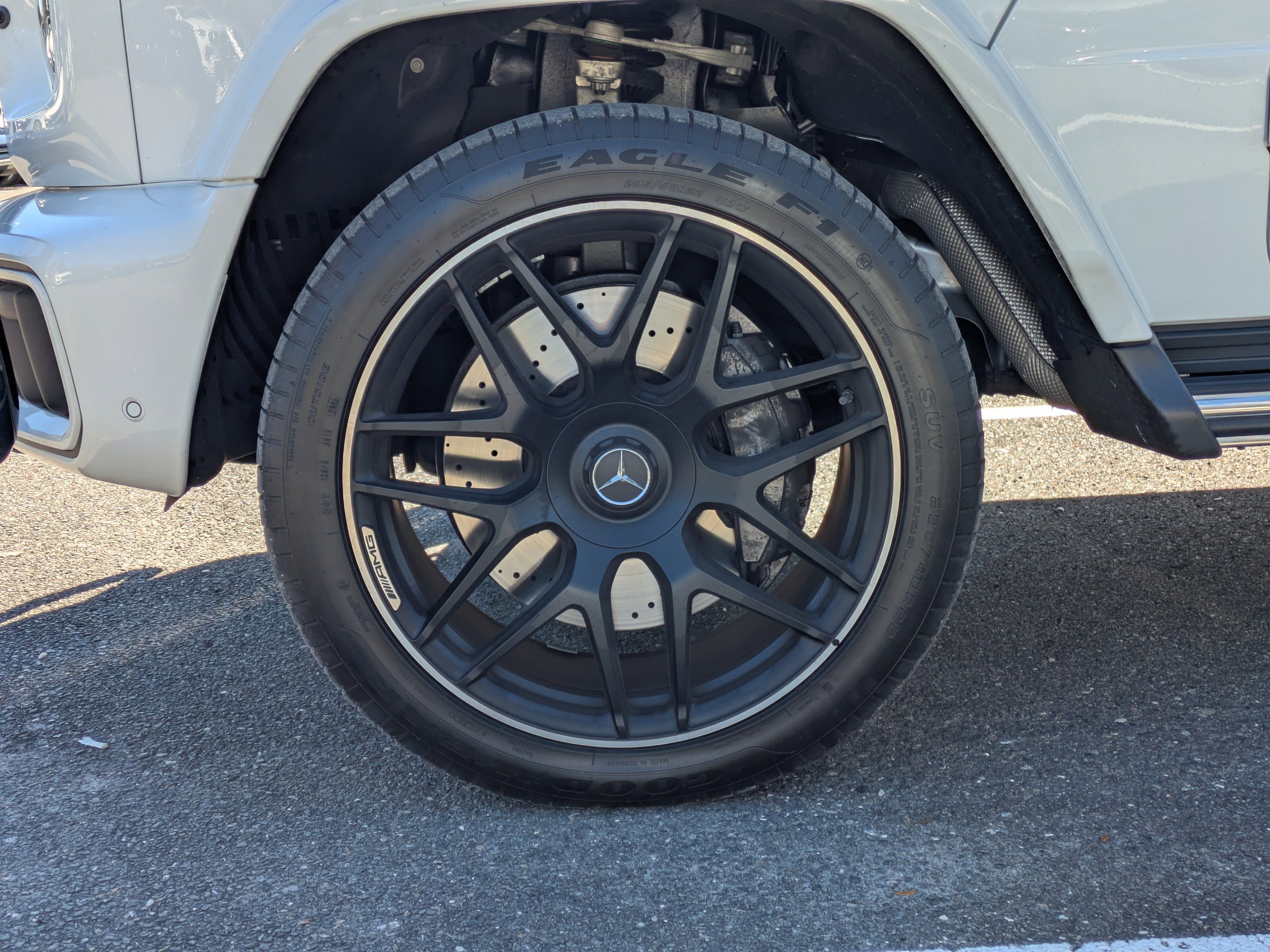 Used 2025 Mercedes-Benz G 63 AMG 4MATIC image 3