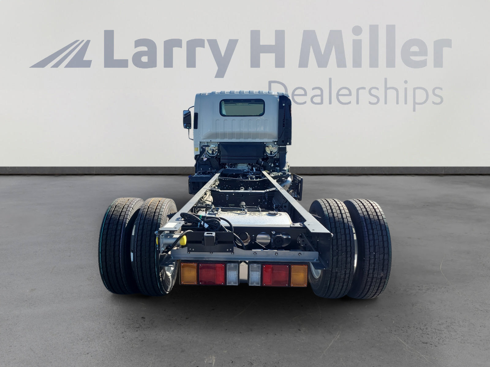 New 2025 Chevrolet Low Cab Forward 5500 XD RWD image 4