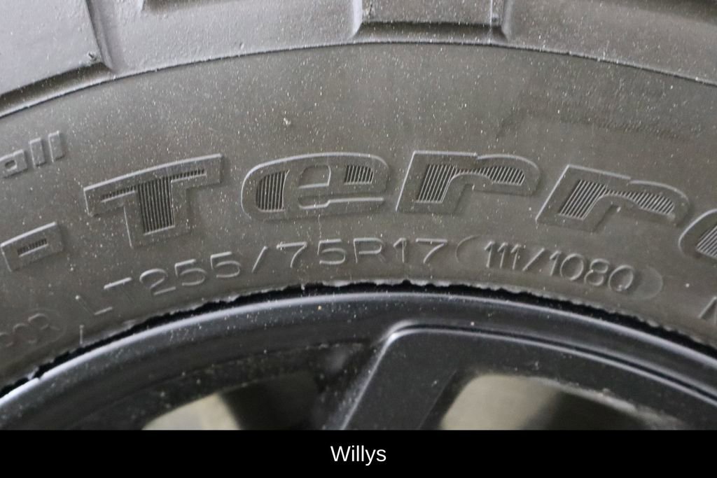 Used 2022 Jeep Gladiator Willys image 44