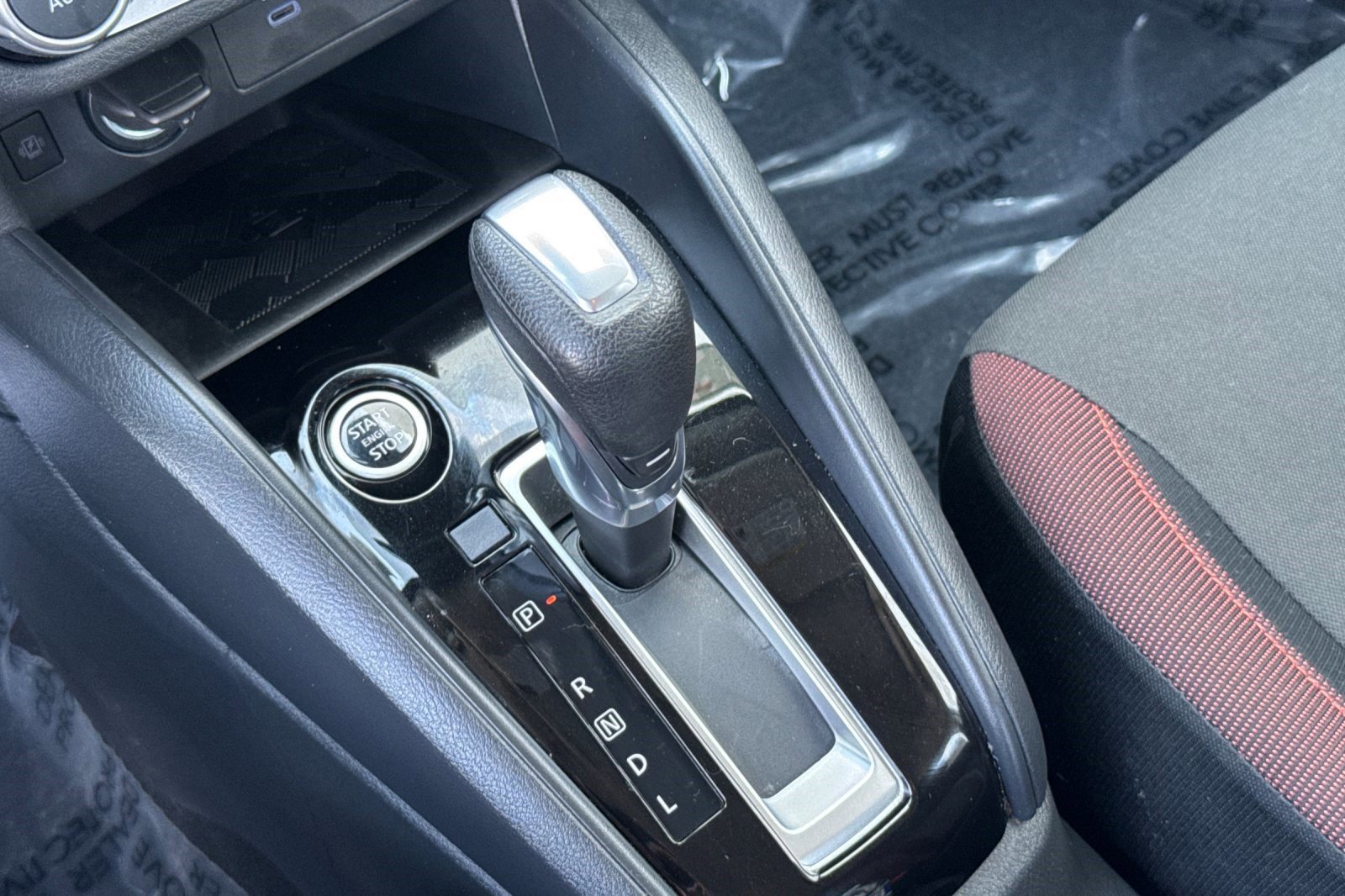 Used 2025 Nissan Versa SR w/ Trunk Package image 17