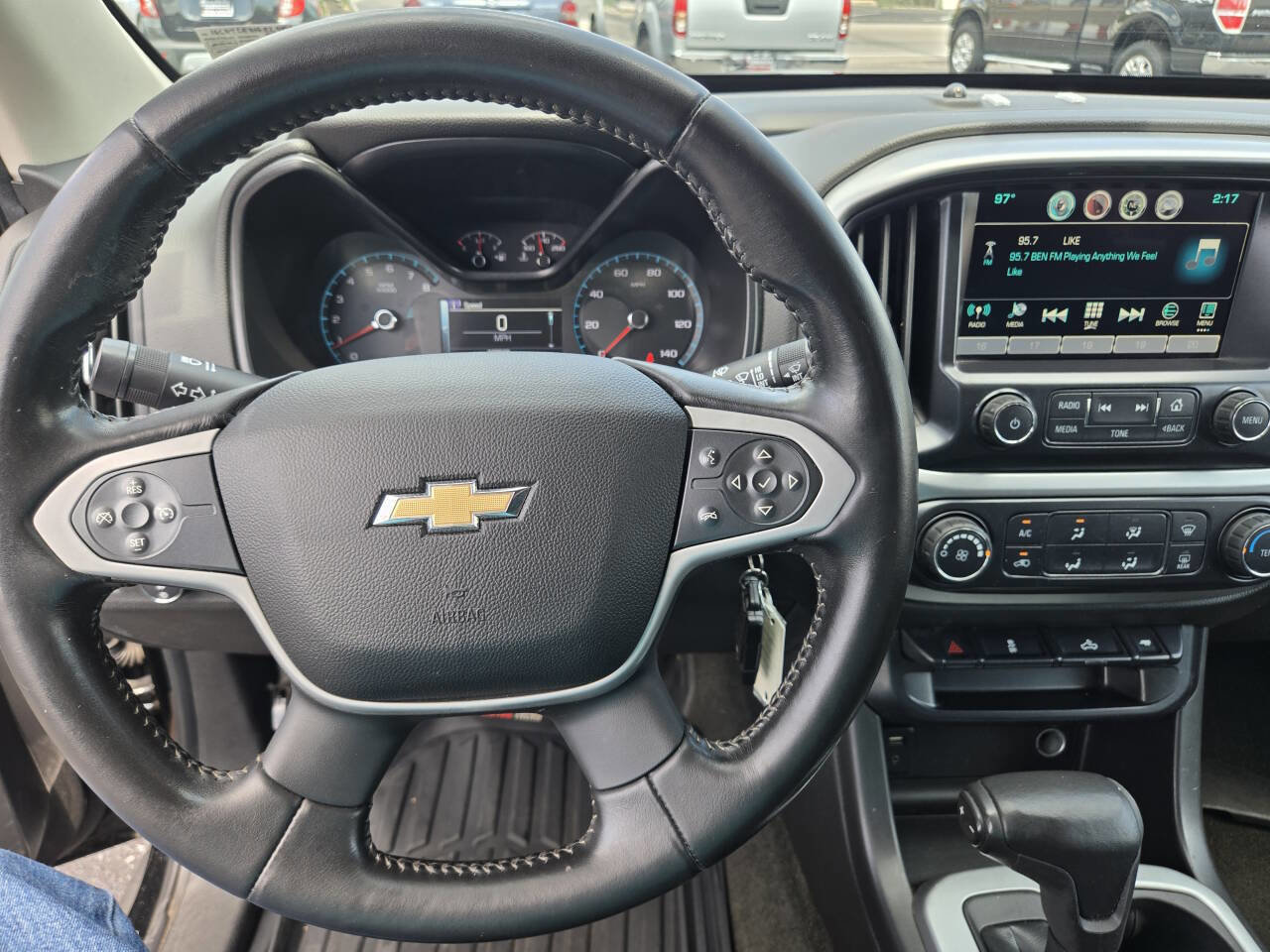 Used 2016 Chevrolet Colorado LT w/ LT Convenience Package image 17