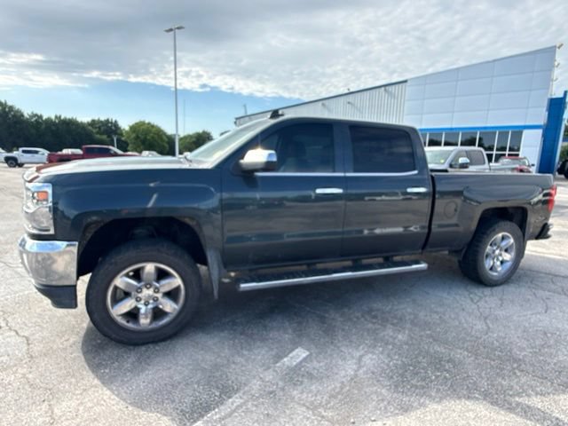 Used 2017 Chevrolet Silverado 1500 LTZ w/ Sport Package AWD/4WD image 5