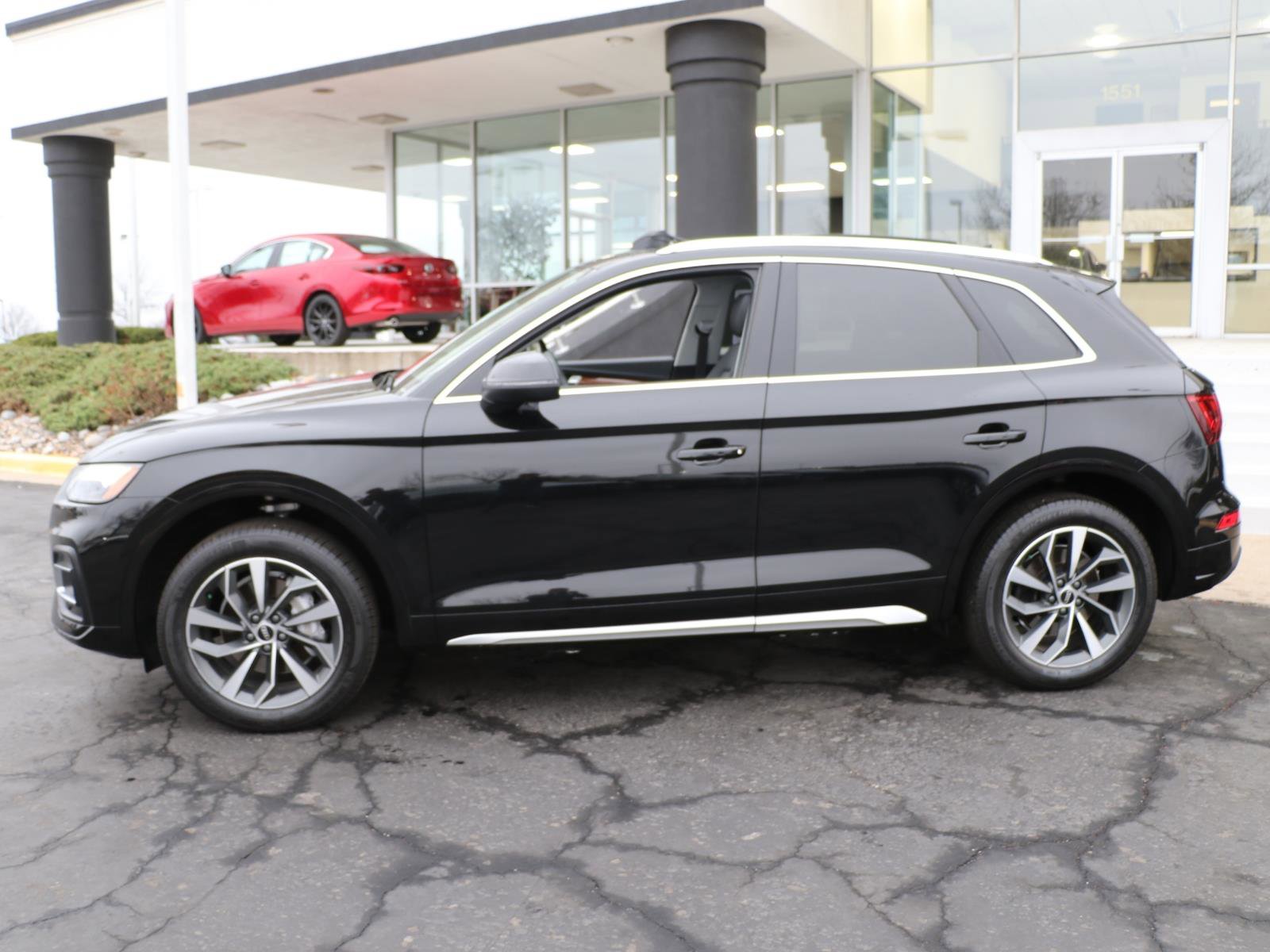 Used 2021 Audi Q5 2.0T Premium Plus w/ Premium Plus Package image 2