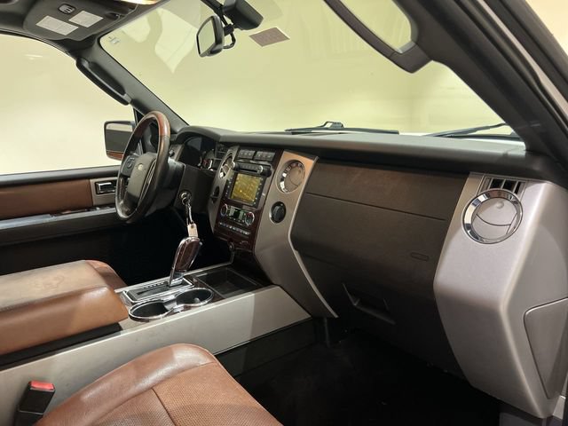 Used 2010 Ford Expedition Eddie Bauer RWD image 26