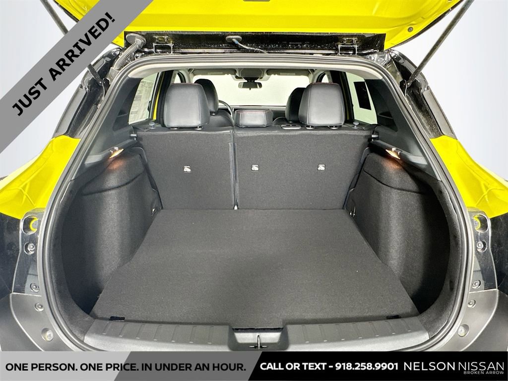 Certified 2025 Nissan Kicks SR image 24