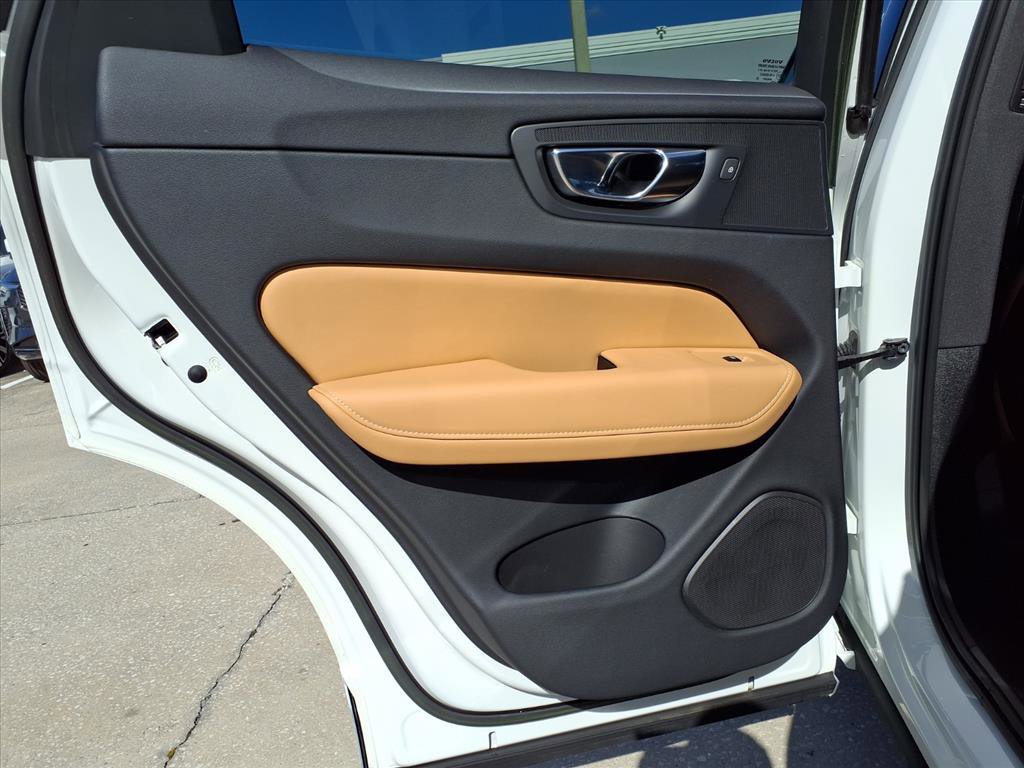 Certified 2023 Volvo XC60 B6 Ultimate image 20