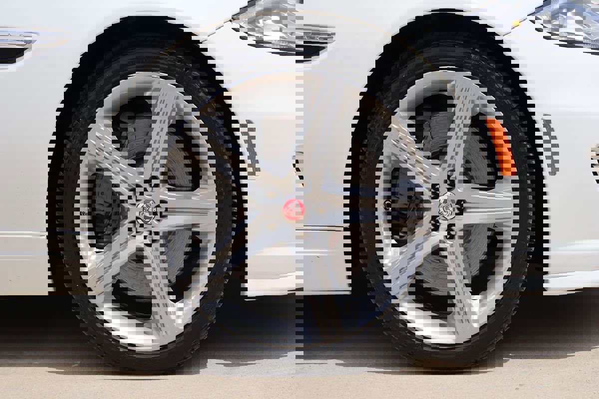 Used 2014 Jaguar XKR R image 41