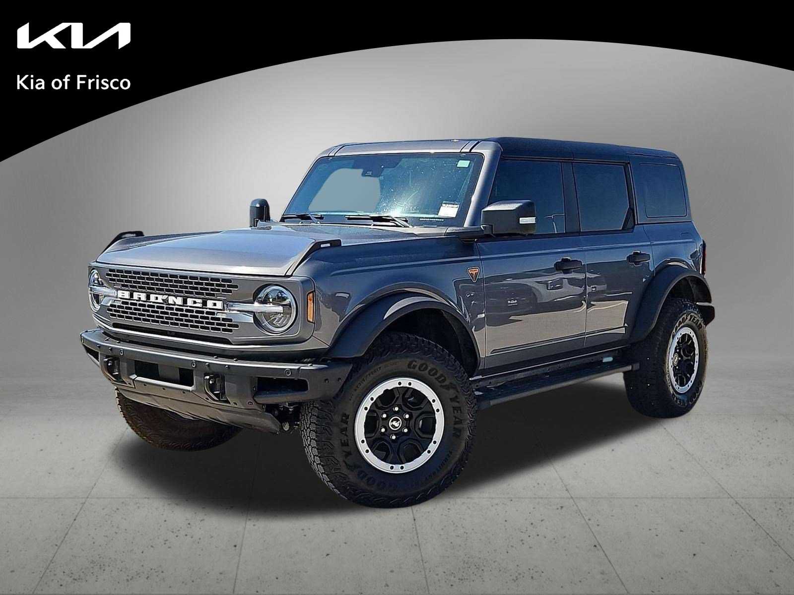 Used 2025 Ford Bronco Badlands AWD/4WD image 1