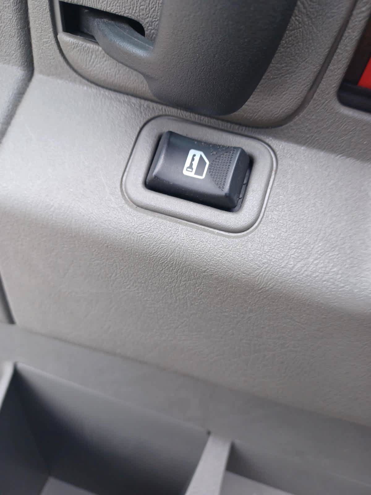 Used 2024 GMC Savana 2500 w/ Driver Convenience Package RWD image 12