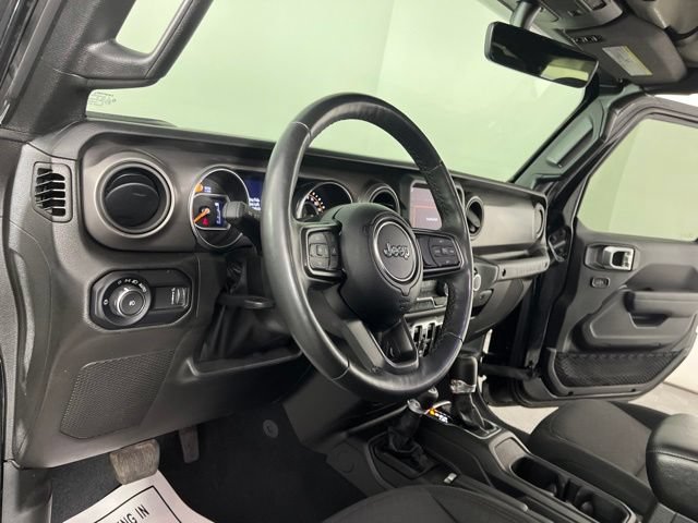Used 2023 Jeep Wrangler Unlimited Sport AWD/4WD image 21