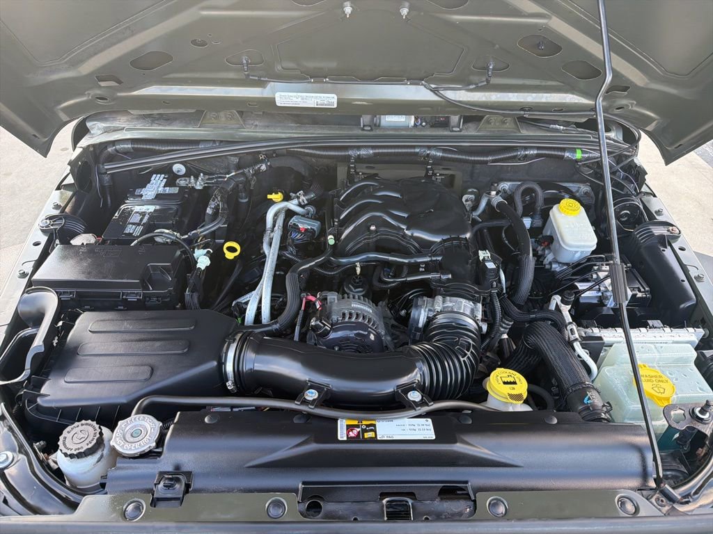 Used 2015 Jeep Wrangler Unlimited Sport w/ Quick Order Package 24S image 27