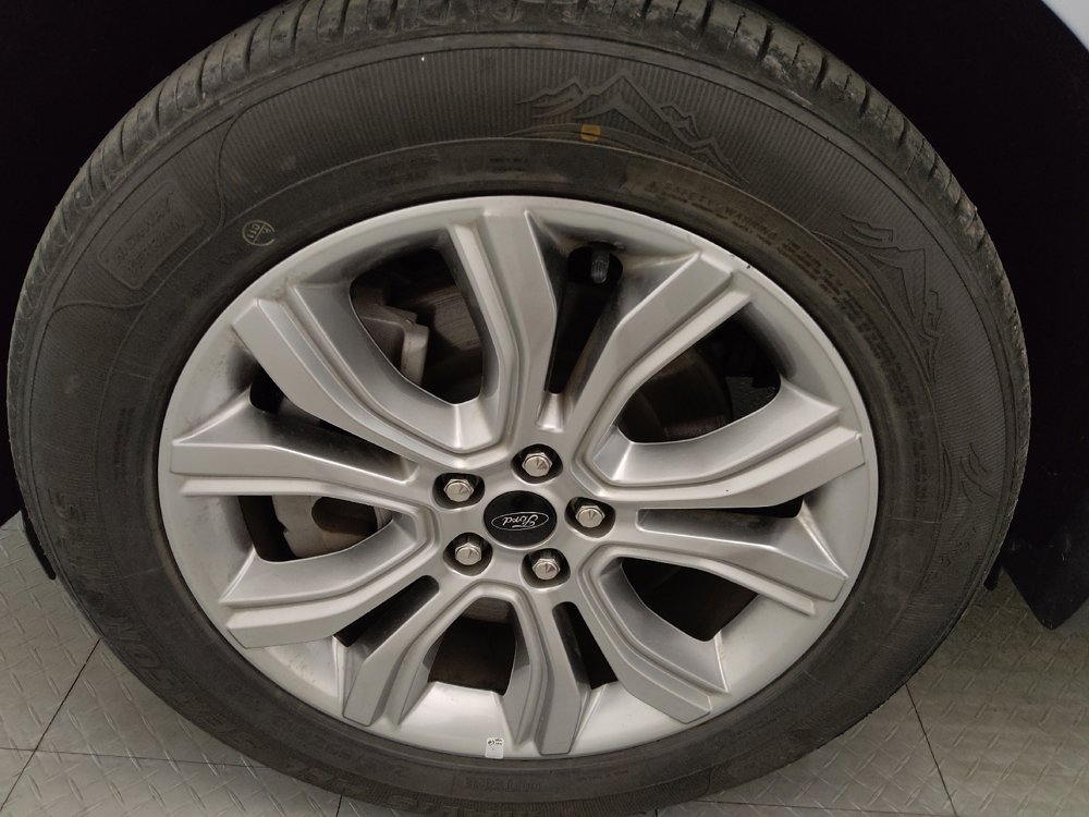 Used 2024 Ford Edge Titanium AWD/4WD image 31