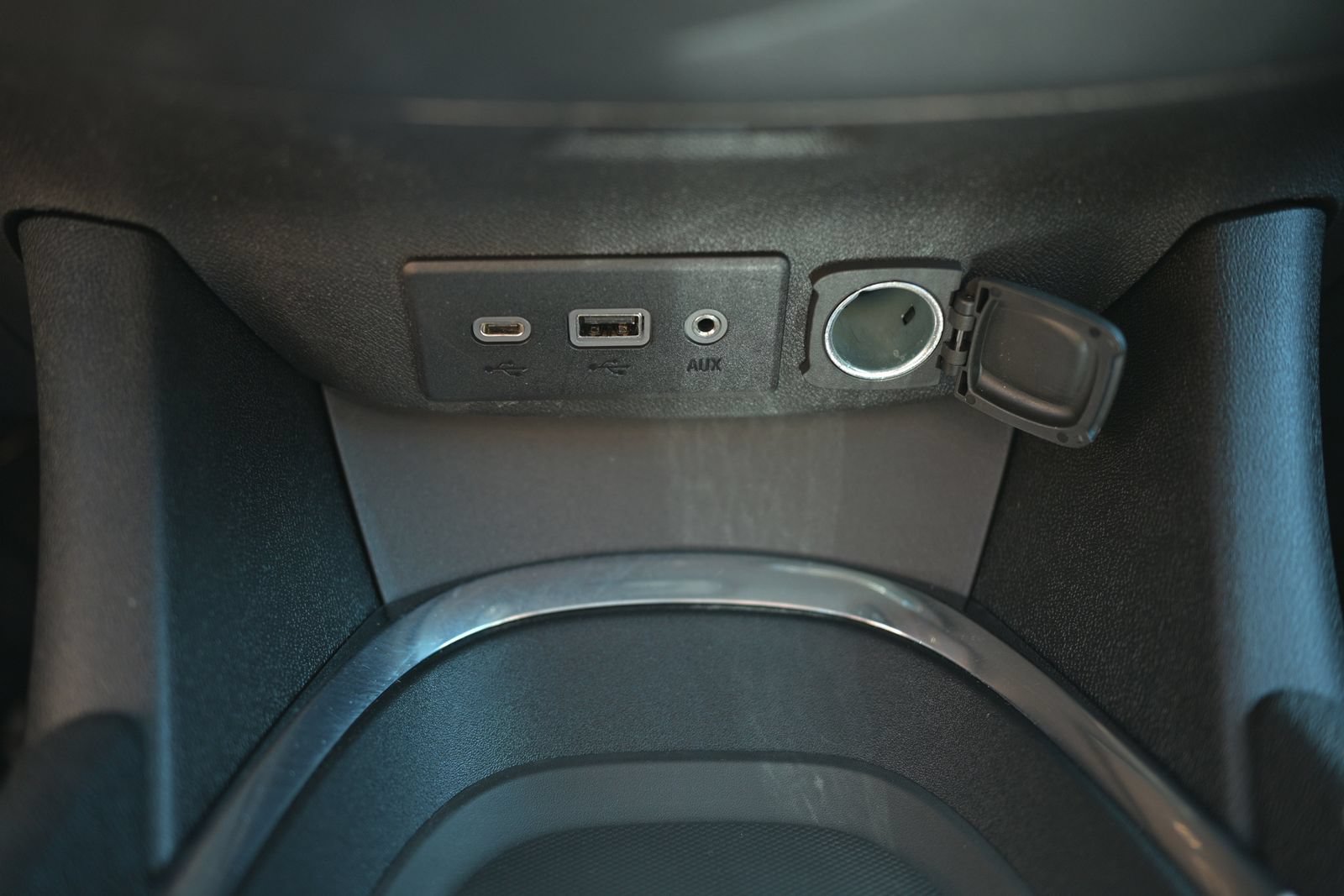 Used 2022 Chevrolet Malibu RS FWD image 4