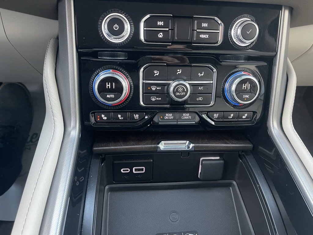 Used 2023 GMC Yukon Denali image 31