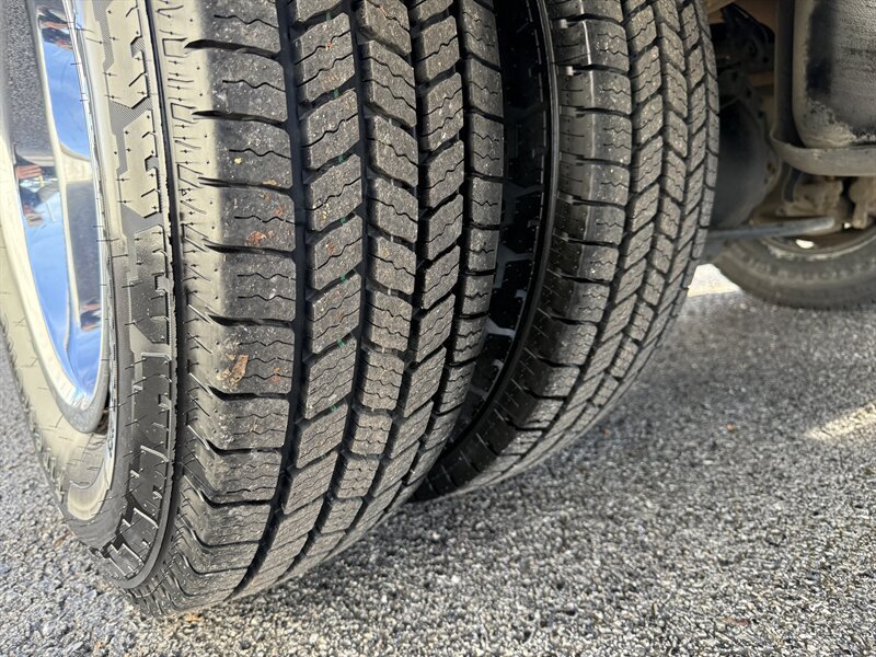 Used 2019 RAM 3500 Tradesman w/ Ambulance Prep Group AWD/4WD image 21