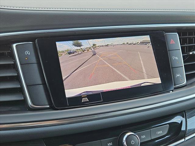 Used 2024 Buick Enclave Essence image 18