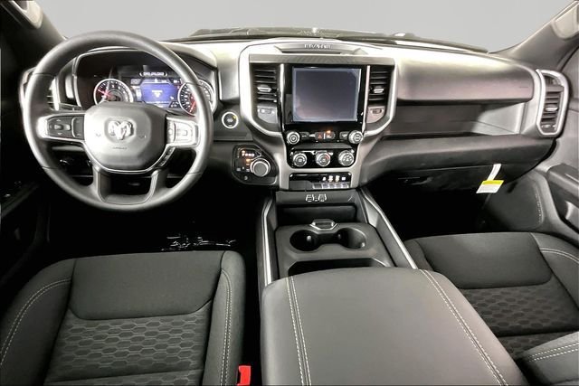 New 2026 RAM 1500 Express AWD/4WD image 5