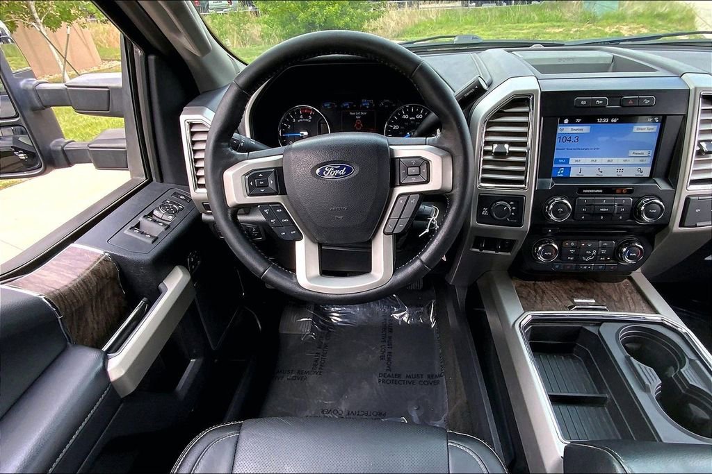 Used 2017 Ford F250 Lariat w/ Chrome Package AWD/4WD image 5