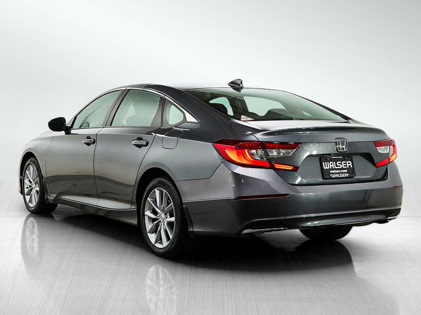 Used 2022 Honda Accord LX image 3