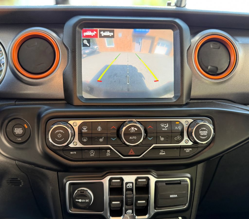 Used 2022 Jeep Gladiator Mojave w/ LED Lighting Group AWD/4WD image 31
