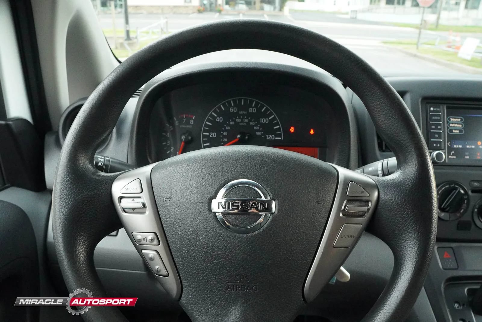 Used 2021 Nissan NV200 S FWD image 31