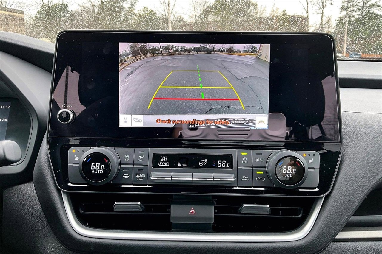 Used 2024 Toyota Grand Highlander Limited image 12